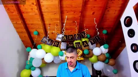 Snapshot of sebastian_berne chatting on February 2025 08:53:02 PM Sebastian Berne online show from February 2025 08:53:02 PM