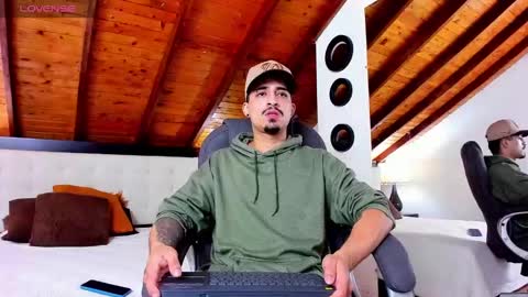 Snapshot of sebastian_berne chatting on March 2025 07:49:02 PM Sebastian Berne online show from March 2025 07:49:02 PM