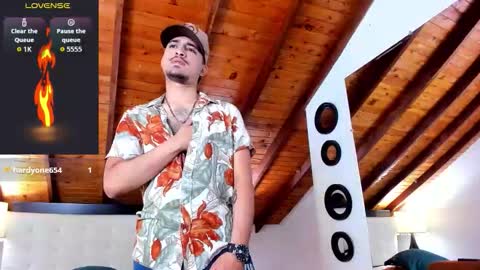 Snapshot of sebastian_berne chatting on September 2025 08:20:01 PM Sebastian Berne online show from September 2025 08:20:01 PM