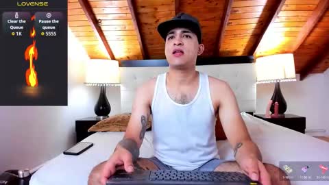 Snapshot of sebastian_berne chatting on October 2025 07:33:02 PM Sebastian Berne online show from October 2025 07:33:02 PM