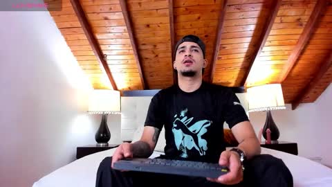 Snapshot of sebastian_berne chatting on October 2025 07:31:02 PM Sebastian Berne online show from October 2025 07:31:02 PM