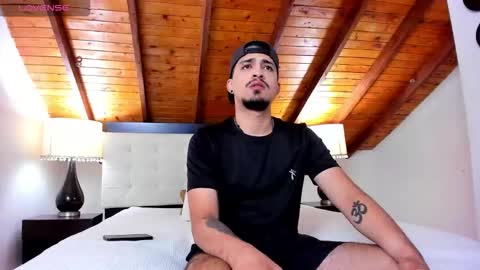 Snapshot of sebastian_berne chatting on November 2025 07:08:02 PM Sebastian Berne online show from November 2025 07:08:02 PM