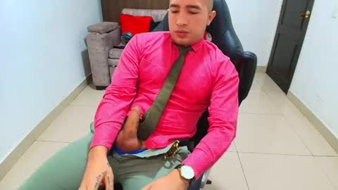 juan  sebastian online show from February 2025 03:38:01 PM