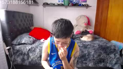 Myystiic online show from November 2025 07:02:02 PM