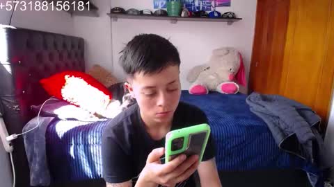 Myystiic online show from November 2025 06:52:01 PM