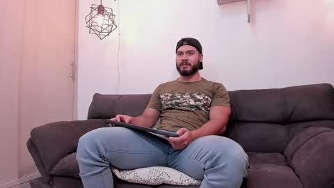 Instagram jeanpaulfit  online show from January 2025 10:06:01 PM