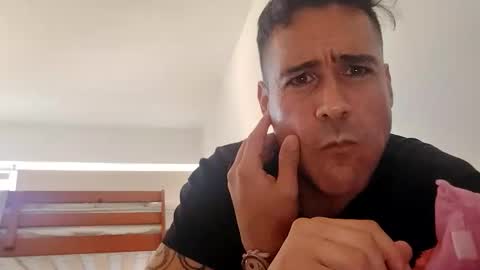 Snapshot of sebatorlop chatting on March 2026 07:49:02 PM Sebastian Torres Lpez online show from March 2026 07:49:02 PM