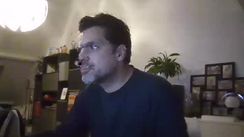 Snapshot of sebix9206 chatting on October 2025 07:52:01 PM sebix9206 online show from October 2025 07:52:01 PM