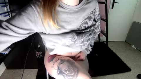 secretcouple67 online show from February 2026 10:28:01 PM