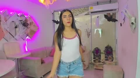 Snapshot of secrethause71605 chatting on September 2025 09:30:01 PM NIKOL online show from September 2025 09:30:01 PM