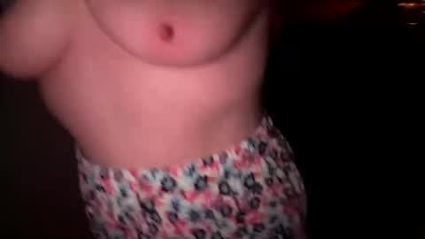 Snapshot of secretlifesecretwife2 chatting on September 2025 09:02:01 AM Lea online show from September 2025 09:02:01 AM