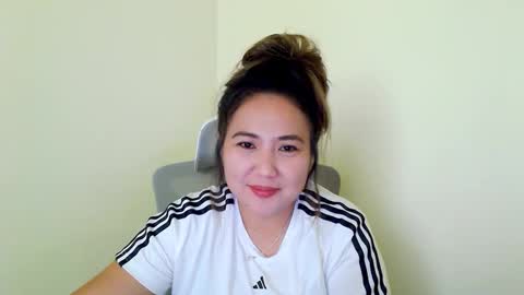 Snapshot of secretlover010101 chatting on January 2025 04:49:01 AM MILAN online show from January 2025 04:49:01 AM