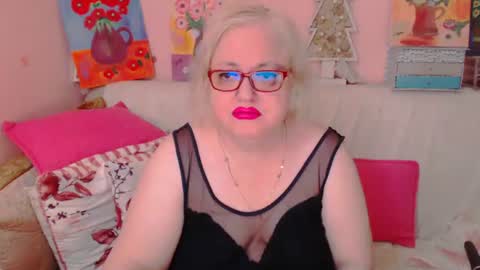 Snapshot of secretloverbbw chatting on July 2026 07:41:02 PM Alice online show from July 2026 07:41:02 PM