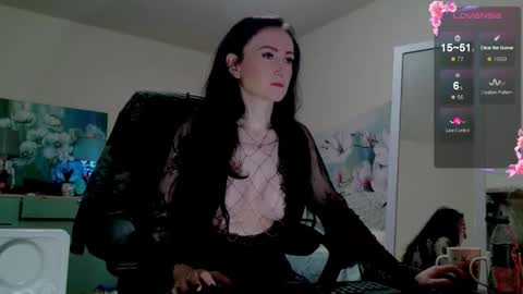 Mariot  Mery for short ..never call me PET NAMES in FREECHAT mom momy baby or sweety  online show from December 2025 04:31:02 AM