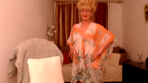 Snapshot of secretrosemary chatting on July 2026 06:25:01 PM SecretRosemary online show from July 2026 06:25:01 PM