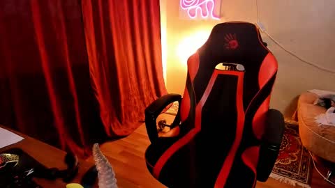 Snapshot of sed_lex chatting on December 2024 07:32:01 AM Lex online show from December 2024 07:32:01 AM