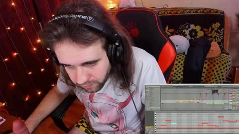 Snapshot of sed_lex chatting on December 2024 11:31:01 PM Lex online show from December 2024 11:31:01 PM