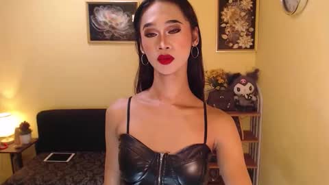 Snapshot of seductive_ashly chatting on October 2025 12:11:01 PM ashly online show from October 2025 12:11:01 PM