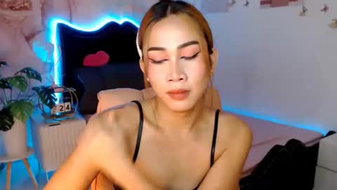 Vanessa online show from February 2026 10:51:02 PM