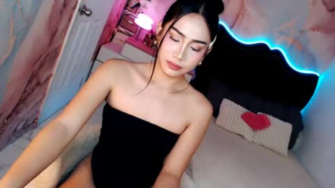Snapshot of seductive_vana chatting on July 2026 12:52:02 AM Vanessa online show from July 2026 12:52:02 AM