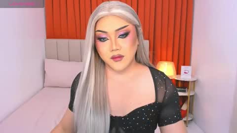 Snapshot of seductivelolalola chatting on March 2025 01:20:02 AM Natalie Mefford online show from March 2025 01:20:02 AM