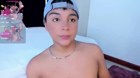 seductivo online show from February 2025 04:23:01 AM