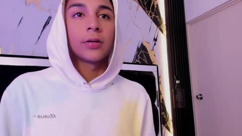 Snapshot of seductivo_jr chatting on January 2026 03:43:01 AM seductivo online show from January 2026 03:43:01 AM