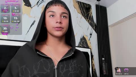 Snapshot of seductivo_jr chatting on February 2026 04:16:02 AM seductivo online show from February 2026 04:16:02 AM