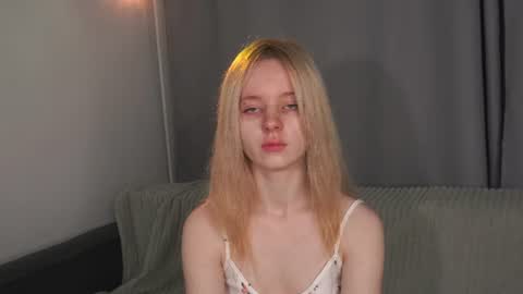 See Its honey bunny  im Lana online show from June 2026 05:15:02 PM