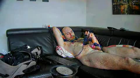 Snapshot of seeebi chatting on December 2024 07:58:02 AM Sebastian online show from December 2024 07:58:02 AM