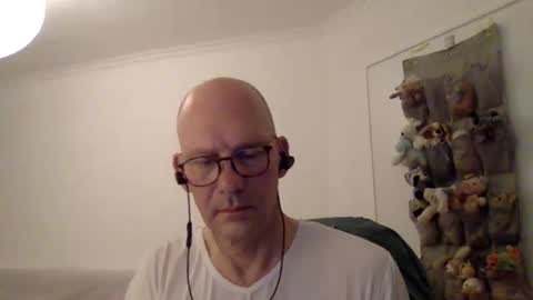 Snapshot of seethebigpicture chatting on June 2026 11:18:01 PM seethebigpicture online show from June 2026 11:18:01 PM