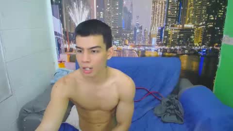 Snapshot of seigfried0 chatting on February 2025 09:42:01 PM Seigfried online show from February 2025 09:42:01 PM