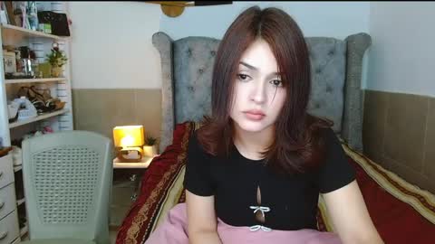 Selena  Andress online show from April 2026 08:50:01 AM