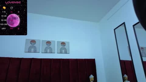 Snapshot of selena_castillo chatting on November 2025 12:05:02 PM Selena online show from November 2025 12:05:02 PM