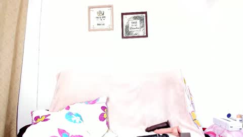 Karen online show from February 2026 02:16:02 PM