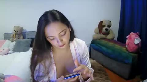 Snapshot of selena_shadow chatting on December 2024 04:32:02 AM selena shadow online show from December 2024 04:32:02 AM