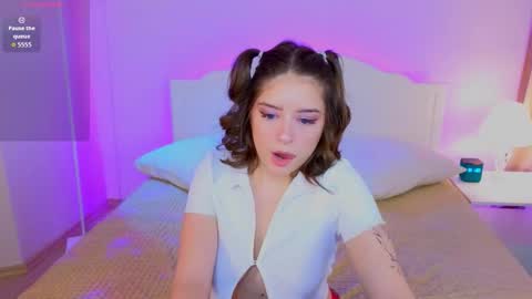 selenamills online show from November 2025 03:17:01 AM