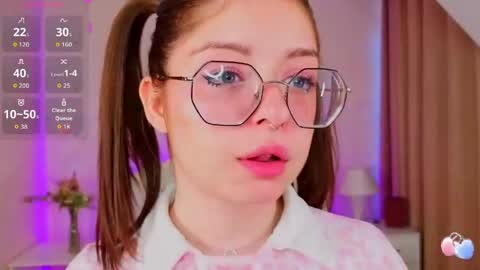 Snapshot of selenamills chatting on May 2026 05:15:02 AM selenamills online show from May 2026 05:15:02 AM