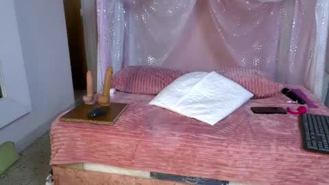 Snapshot of selene_moretti chatting on June 2026 11:52:02 AM selene online show from June 2026 11:52:02 AM