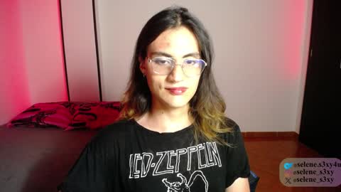 Snapshot of selene_s3xy chatting on December 2024 04:10:02 AM selene_s3xy online show from December 2024 04:10:02 AM