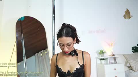 Snapshot of selene_starkk chatting on May 2026 01:43:01 AM Sel Your Little butterfly online show from May 2026 01:43:01 AM