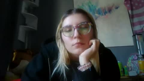 Selene online show from January 2025 06:31:01 PM