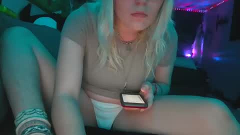 Selene online show from January 2025 12:26:01 AM