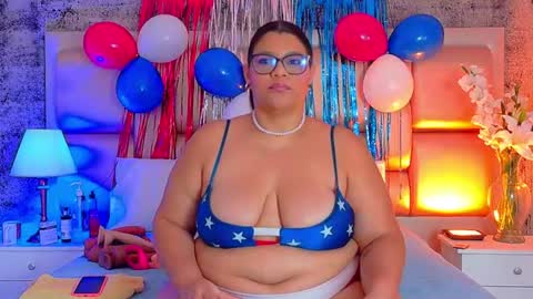 Snapshot of selennacooper chatting on July 2026 12:33:01 PM Selenna Cooper online show from July 2026 12:33:01 PM