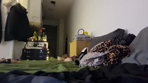 Snapshot of selfiepicdump chatting on February 2025 08:33:02 AM Julian Kinky Bi-guy online show from February 2025 08:33:02 AM