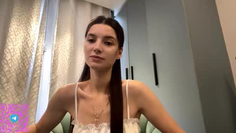 Sofia online show from October 2025 08:02:02 AM