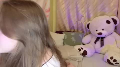 Sellya online show from November 2025 09:08:01 PM