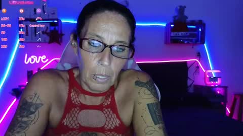 Snapshot of selvaggia_del_caribe chatting on December 2024 10:34:02 PM Selvaggia Del Caribe online show from December 2024 10:34:02 PM