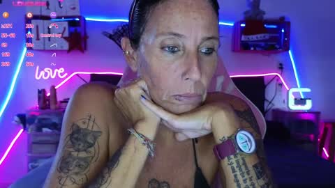 Snapshot of selvaggia_del_caribe chatting on December 2024 04:30:02 PM Selvaggia Del Caribe online show from December 2024 04:30:02 PM