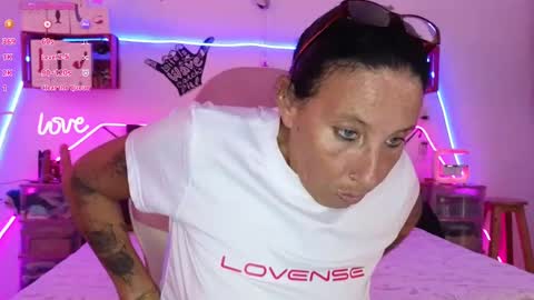 Snapshot of selvaggia_del_caribe chatting on January 2025 08:49:02 PM Selvaggia Del Caribe online show from January 2025 08:49:02 PM